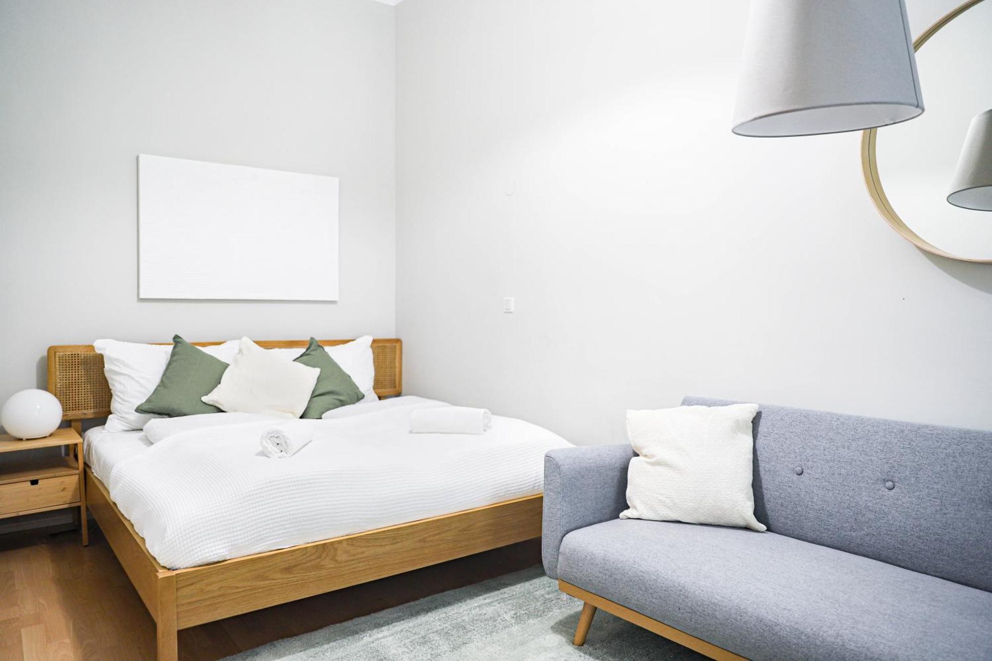 Spacious Apartment, 3 Min To U1 Reumannplatz Wien Eksteriør bilde